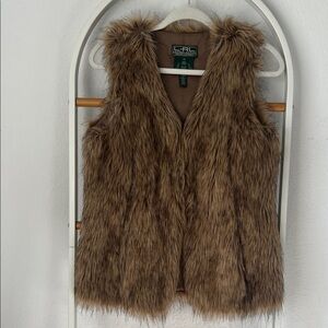L-RL Lauren Active Ralph Lauren Faux Fur Vest in Brown XS